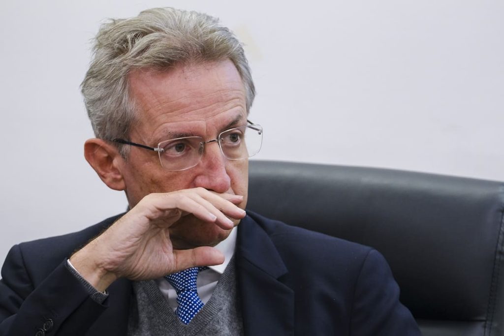 Manfredi: È necessaria una legge nazionale per conferire poteri ai sindaci