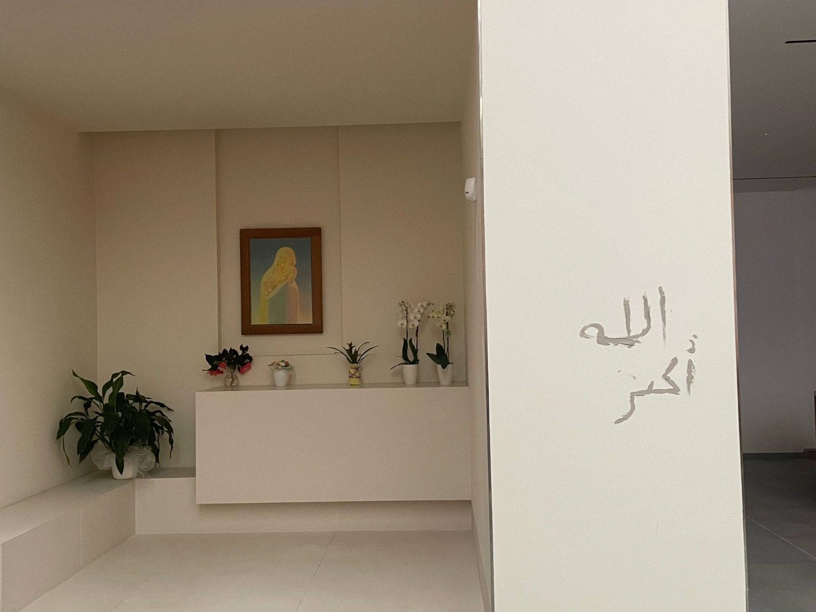 Scritte per Allah in chiesa a Viareggio: denunciato un 45enne