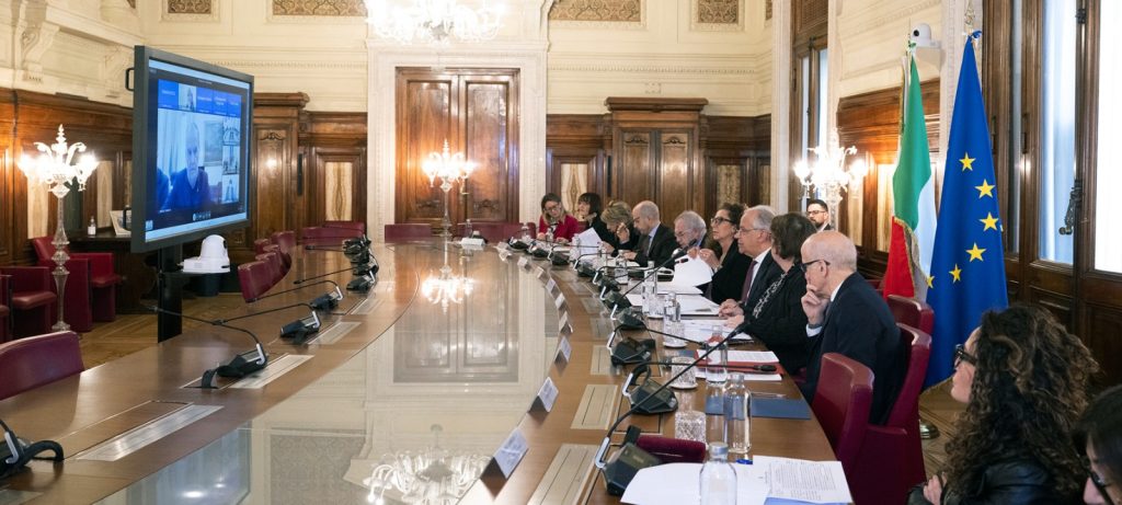 Servizi sociali, ristori IMU e supporto ai piccoli comuni: accordo nella Conferenza Stato-Città