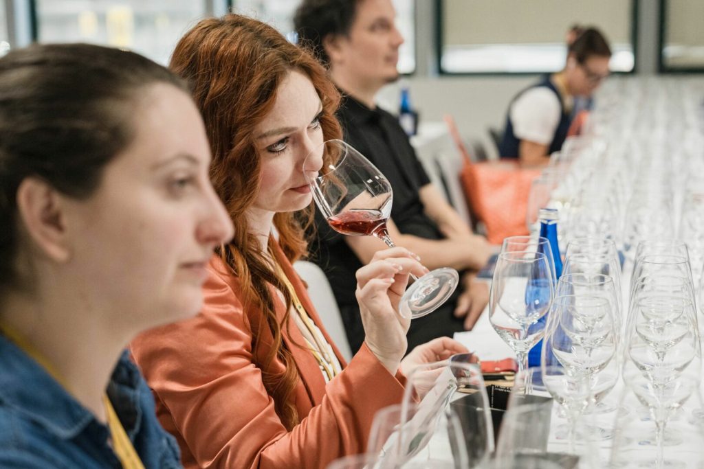 Vinitaly Tourism Makes Its Debut at Veronafiere with 64 Wineries and 16 Buyers