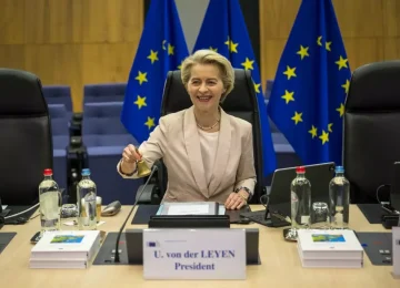 Von der Leyen: "La difesa comune è nostro compito, Putin è un vicino ostile"