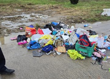 Zambra abbandona rifiuti: identificato dalla polizia municipale