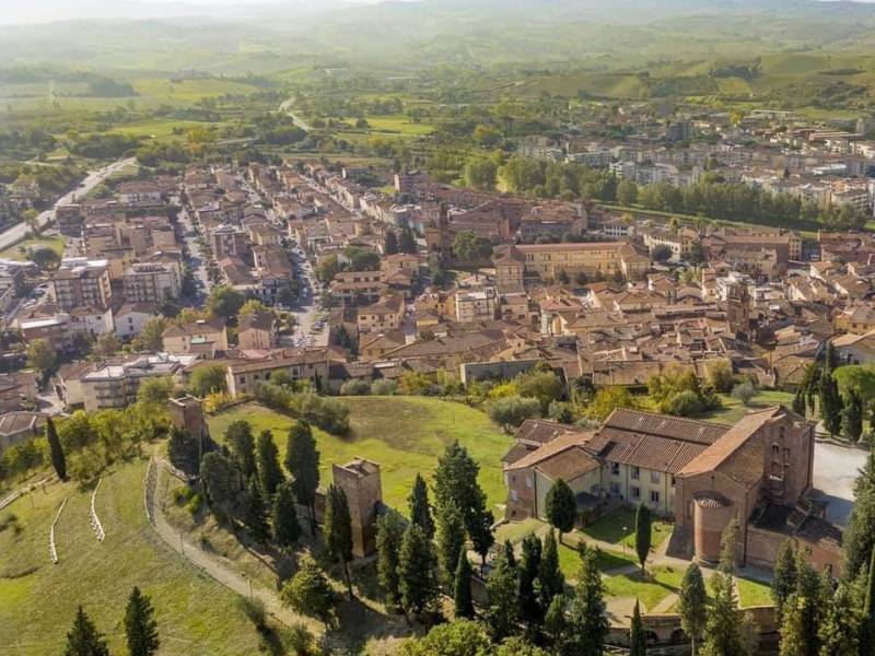 Castelfiorentino si prepara per l'evento 'Barattiamo'