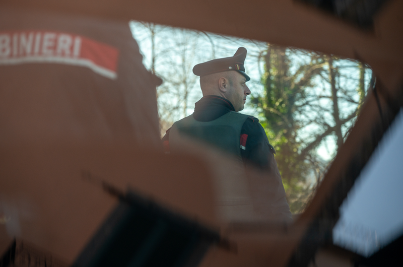 Collezionista ingannato nell'acquisto di rare carte dei Pokémon: due denunce presentate.