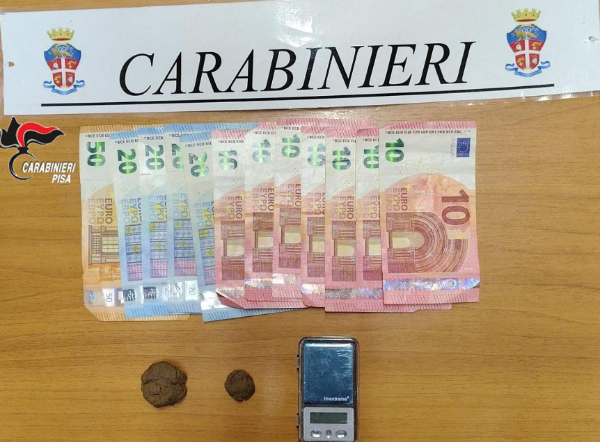 Controlli sulla movida pisana: due arresti per spaccio di droga