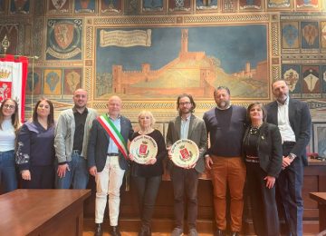 Il Premio Ghinetti a Giuliana Sgrena e Max Brod: due modelli di giornalismo tra guerra e pace