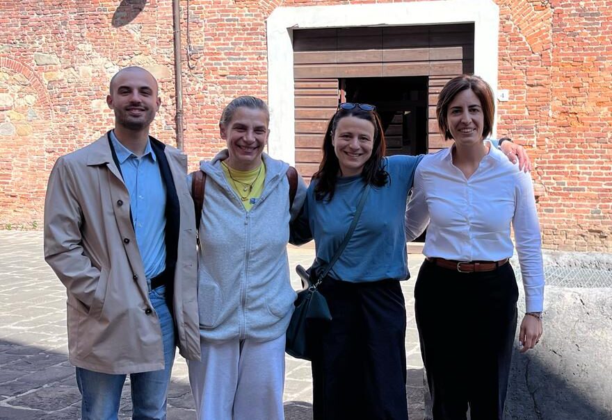 Joelette e Jubilee – JJ 2025: un percorso di inclusione e speranza dalla Toscana a Roma lungo la Via Francigena