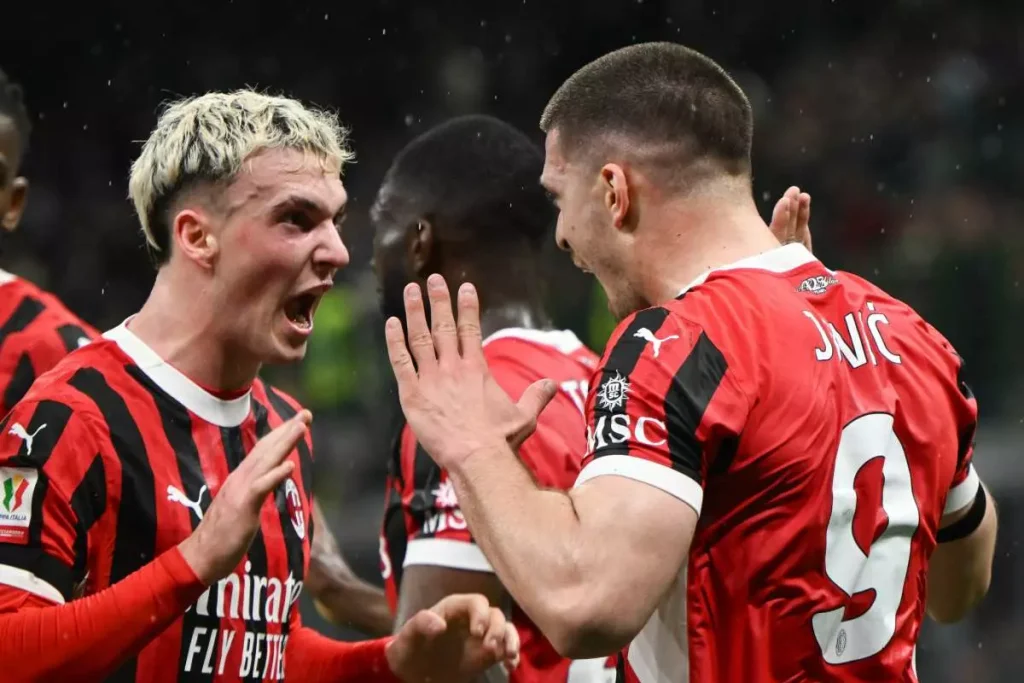 "Milan in Finale di Coppa Italia: Inter Sconfitta 3-0" - Agenzia di Stampa Italpress