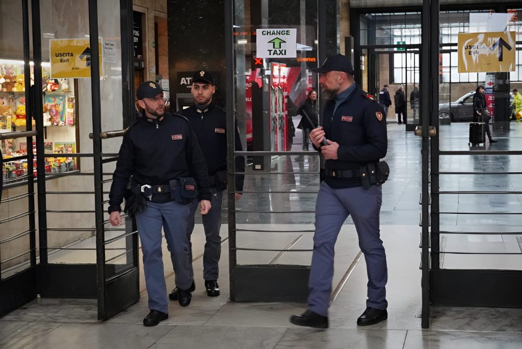 Minaccia di omicidio al telefono: 31enne fermato prima di salire sul treno