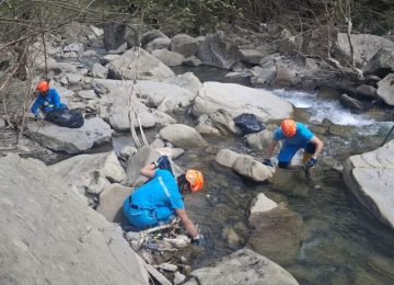 Mugello: le Misericordie fiorentine impegnate nella pulizia del torrente Rovigo