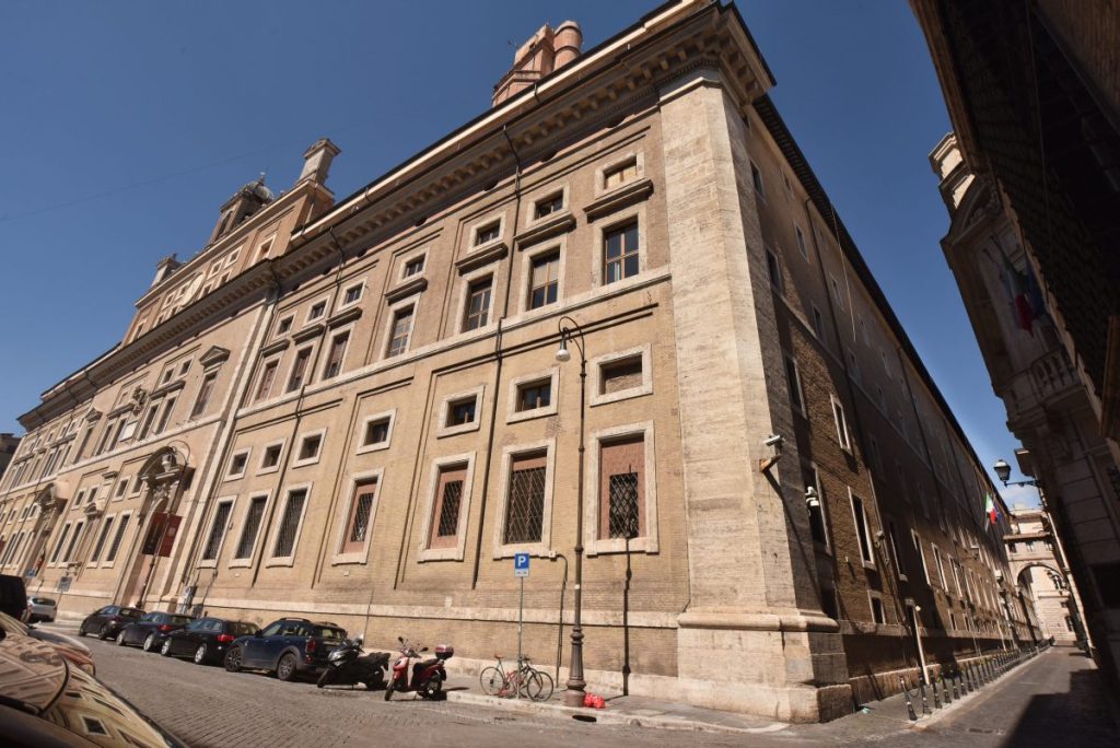 Musica e Intelligenza Artificiale: Seminario del MIC in Collaborazione con SIAE e FIMI