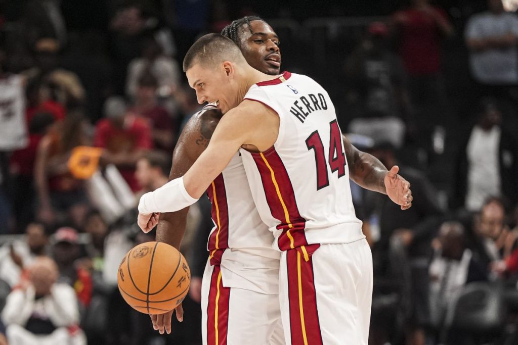NBA: Memphis e Miami Ultime Qualificate ai Playoff