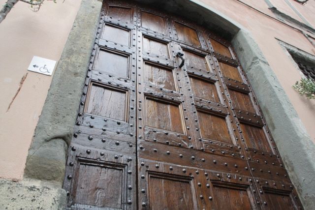 Julian Assange e la libertà di informazione: presentazione del libro di Stefania Maurizi a Empoli