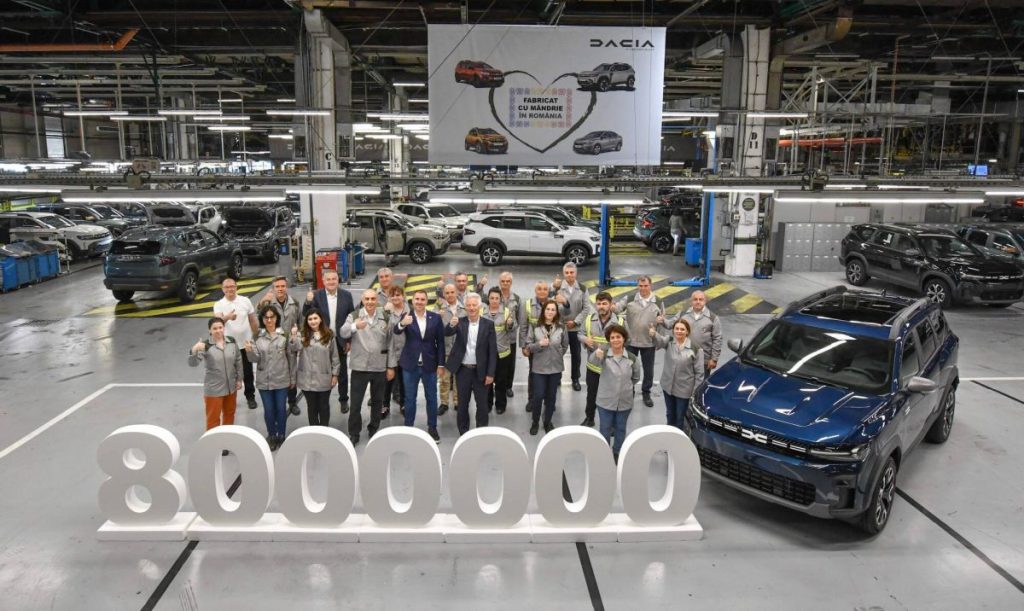 8 Milionesimo Veicolo Dacia Prodotto a Mioveni, Romania