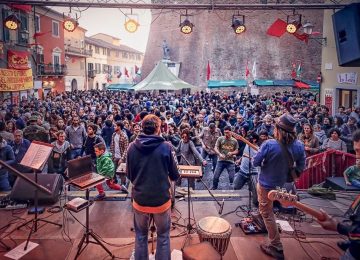 A Lari è tutto pronto per la festa del Primo Maggio!