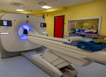 Al San Raffaele di Milano inizia la sperimentazione di due nuovi radiofarmaci per la diagnosi del cancro.