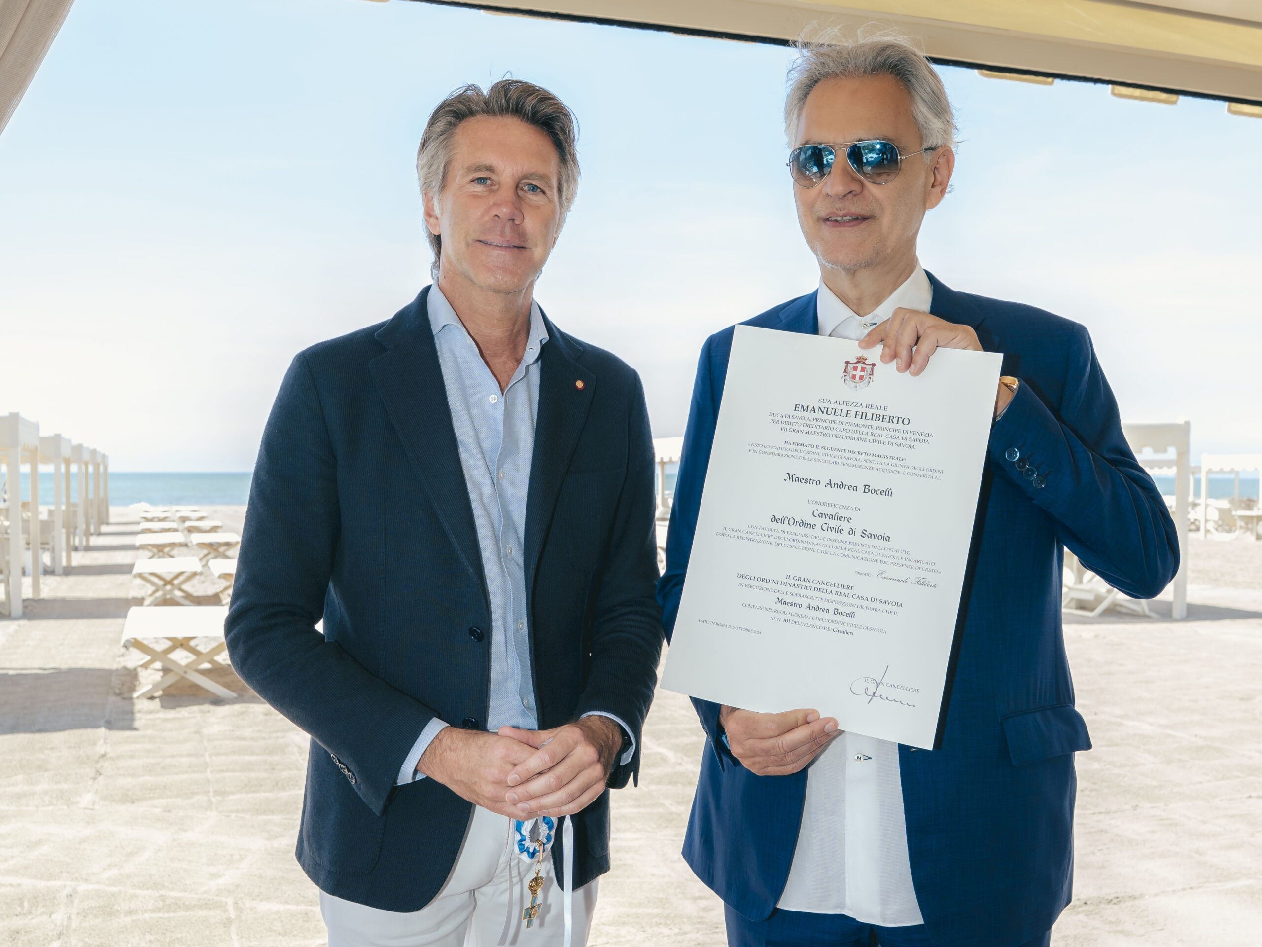 Andrea Bocelli insignito del titolo di Cavaliere dell'Ordine Civile di Savoia