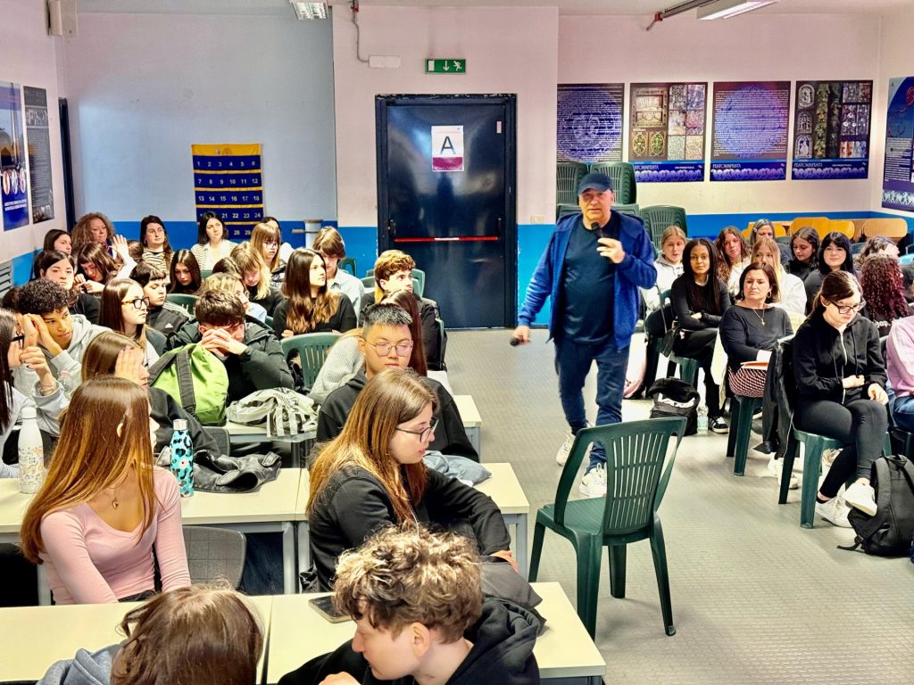 Classi di un liceo aretino in TV a 'Uno Mattina in Famiglia'