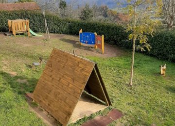 Sfalci alla Scuola di Balconevisi: Giglioli chiarisce sulla manutenzione e sul nuovo polo 0-6