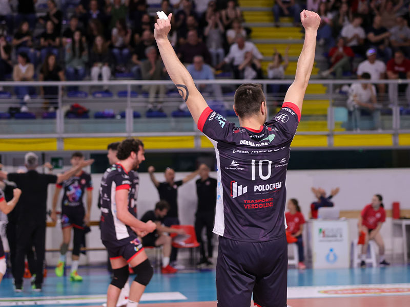 I Lupi trionfano con un secco 3-0 contro Mirandola.
