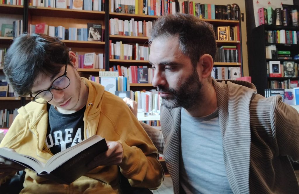 Libri nei Film: Un Angolo Speciale alla Libreria Romain Italian