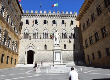 Moody's aumenta il rating di Monte dei Paschi. Outlook positivo.