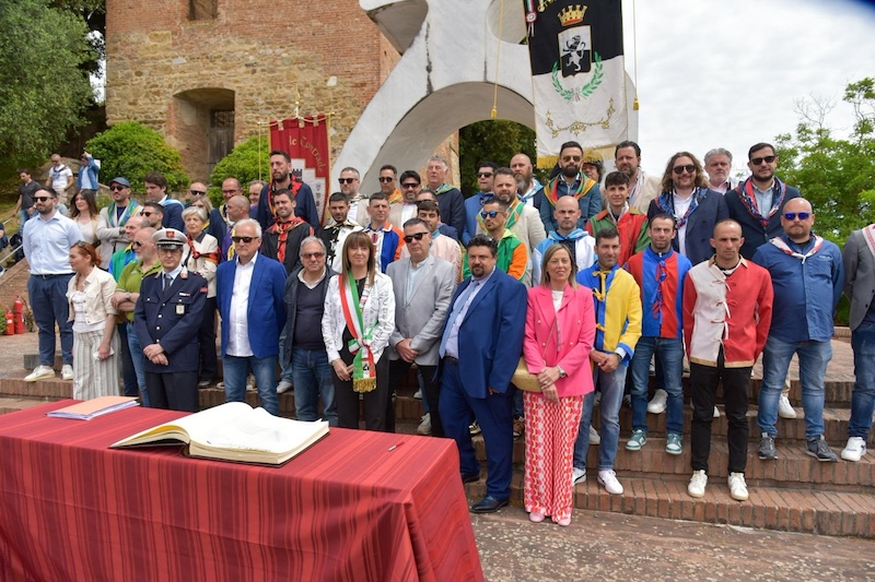 Palio di Fucecchio: i fantini hanno firmato, tutto pronto per la 44ª edizione!