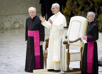 "Papa: 'Tacciano le armi, la Chiesa continuerà a ripeterlo'" - Agenzia di stampa Italpress