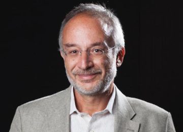 Pegaso d'Oro al neuroscienziato e docente Stefano Mancuso