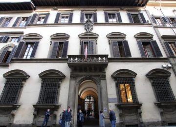 Premio Ceppo, vince il poeta iraniano Garous Abdolmalekian