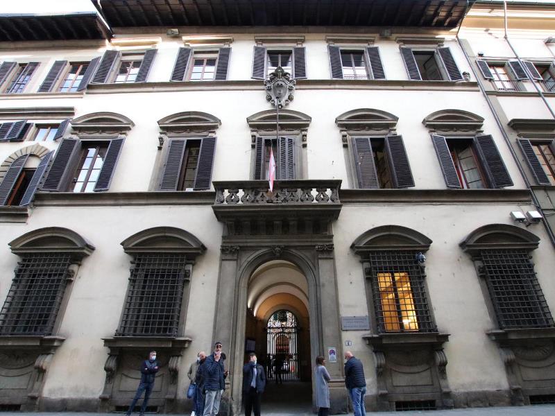 Premio Ceppo, vince il poeta iraniano Garous Abdolmalekian