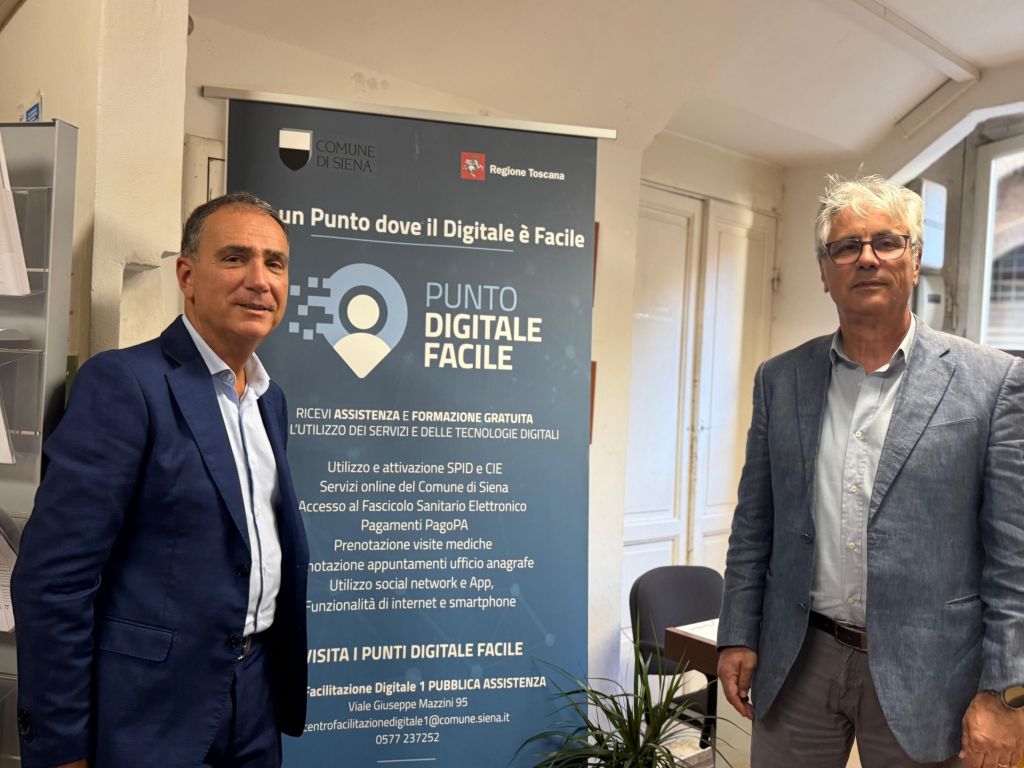 "Punto Digitale Facile": Inaugurato a Siena un nuovo sportello presso il Servizio Demografico