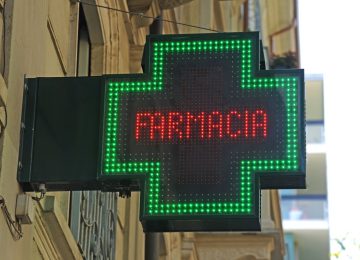 Sanità: UAP si Oppone ai Trattamenti di Medicina Estetica nelle Farmacie
