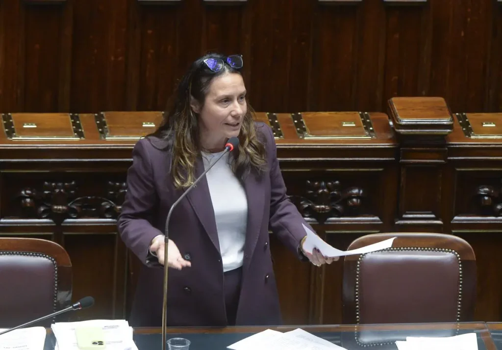 Giornata Mondiale della SLA: Locatelli Sottolinea l'Importanza della Ricerca Scientifica