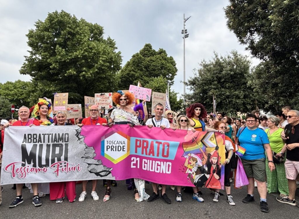 30.000 in marcia per i diritti al Toscana Pride 2025