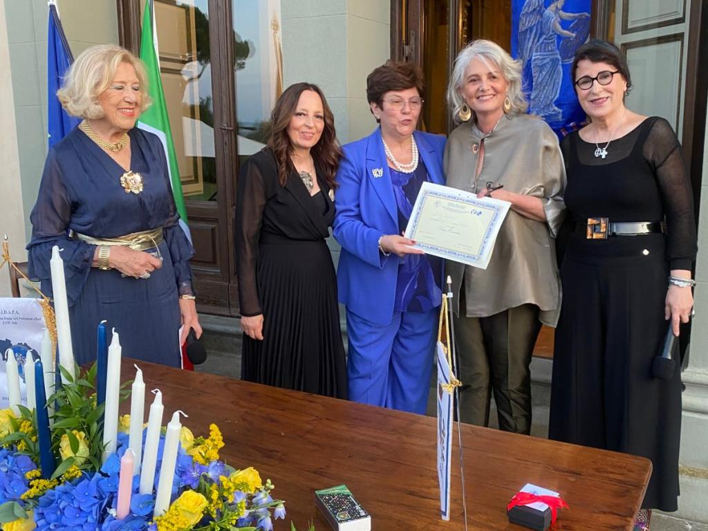 Cerimonia delle Candele 2025: 11 nuove socie per la FIDAPA di Empoli