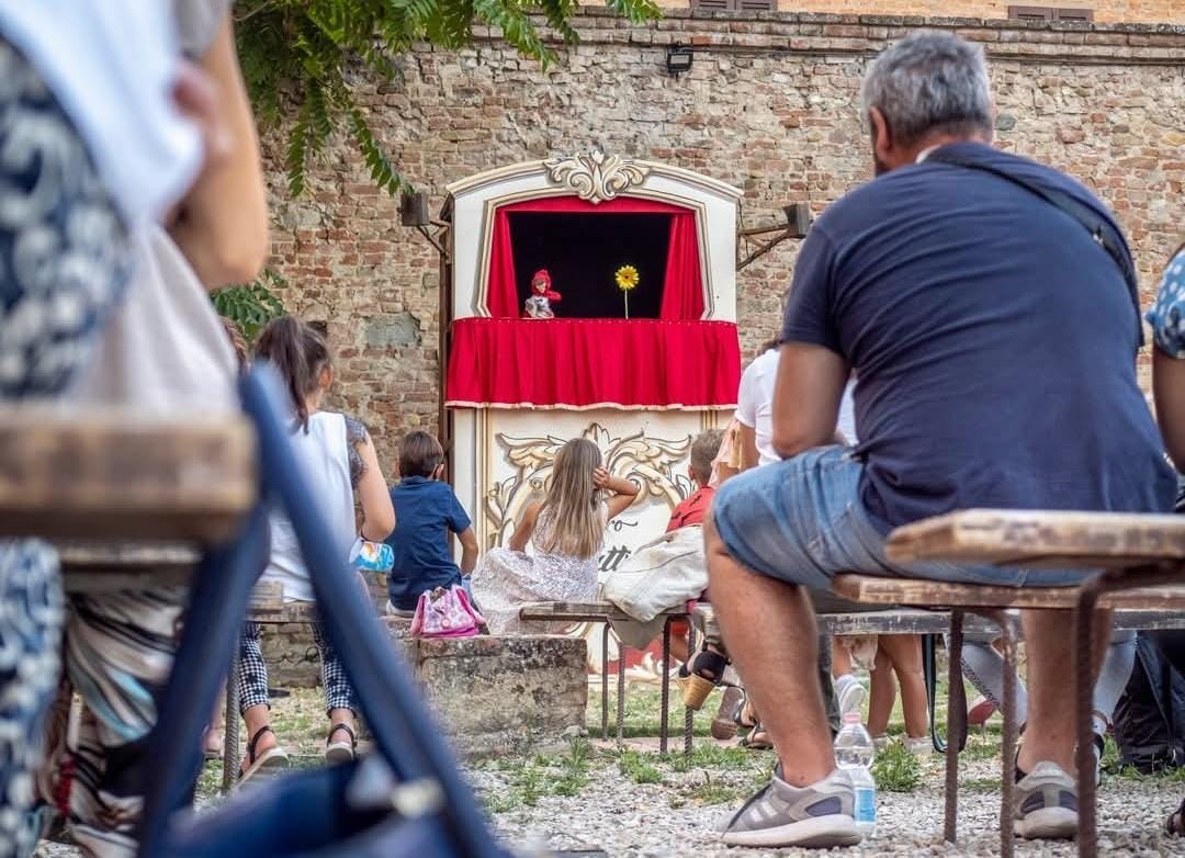 Certaldo si prepara per Mercantia: torna "Burattini in Borgo"