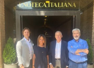 Città del Vino, seconda giornata a Siena. Il vicesindaco: “Abbiamo sempre avuto fiducia”