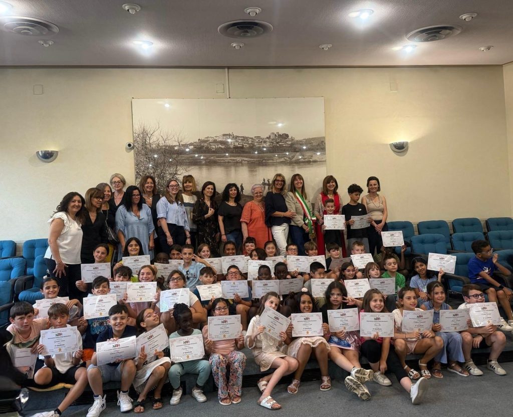 Fucecchio premia la scuola primaria Carducci per i successi al Rally Matematico