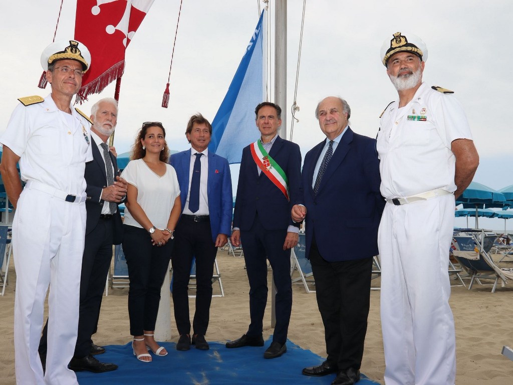 Il litorale pisano celebra la 21ª Bandiera Blu: Cerimonia questa mattina al Bagno Maddalena