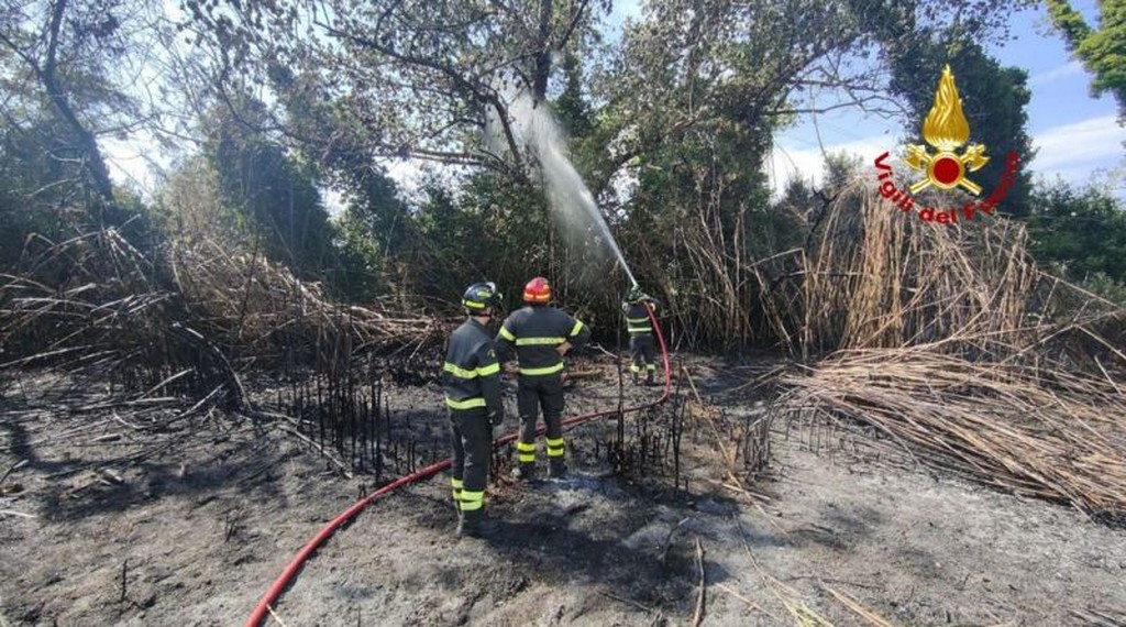 Incendio a Pieve a Nievole: ci sono feriti.