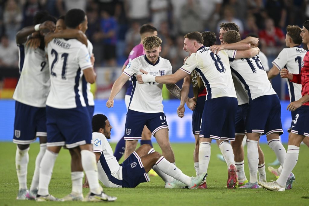Inghilterra U21 conquistano l'Europa: Germania sconfitta 3-2 ai tempi supplementari