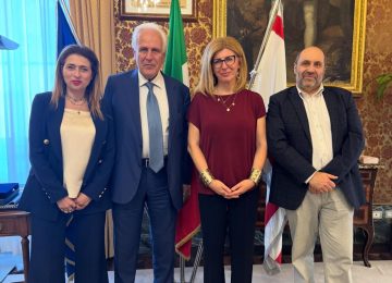 La direttrice generale dell'Aoup, Katia Belvedere, ha nominato il suo team: Giuliana Fabbri come direttrice sanitaria ed Enrico Volpe come direttore amministrativo.