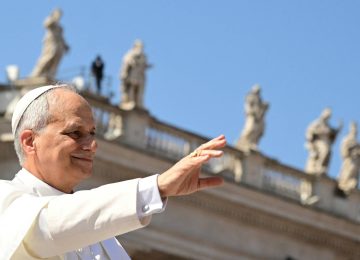 Papa Leone XIV: il dolore per i femminicidi e l'appello alla pace - le sue parole