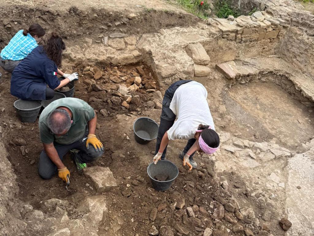 Scavi a Populonia: nuove ricerche dell’Università di Pisa nell'area dell'Acropoli romana