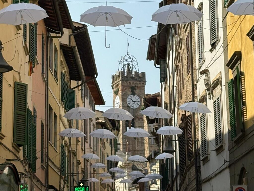 Si accende l'estate in centro: conto alla rovescia per la Notte Bianca