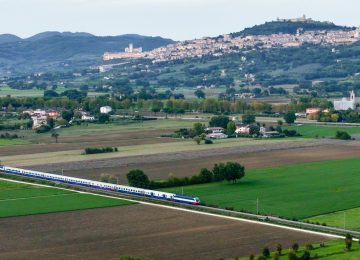 Treni Turistici FS: Nuovi Collegamenti con Umbria, Toscana e Piemonte