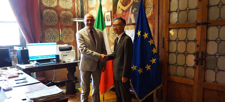 Verona: Il prefetto ha incontrato l'ambasciatore della Repubblica di Corea in Italia.