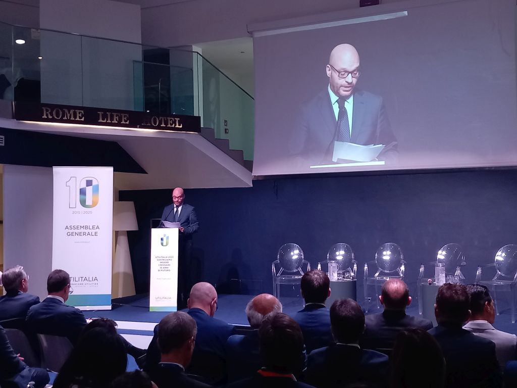 Utilities: Valore della Produzione Cresce del 79% in Dieci Anni
