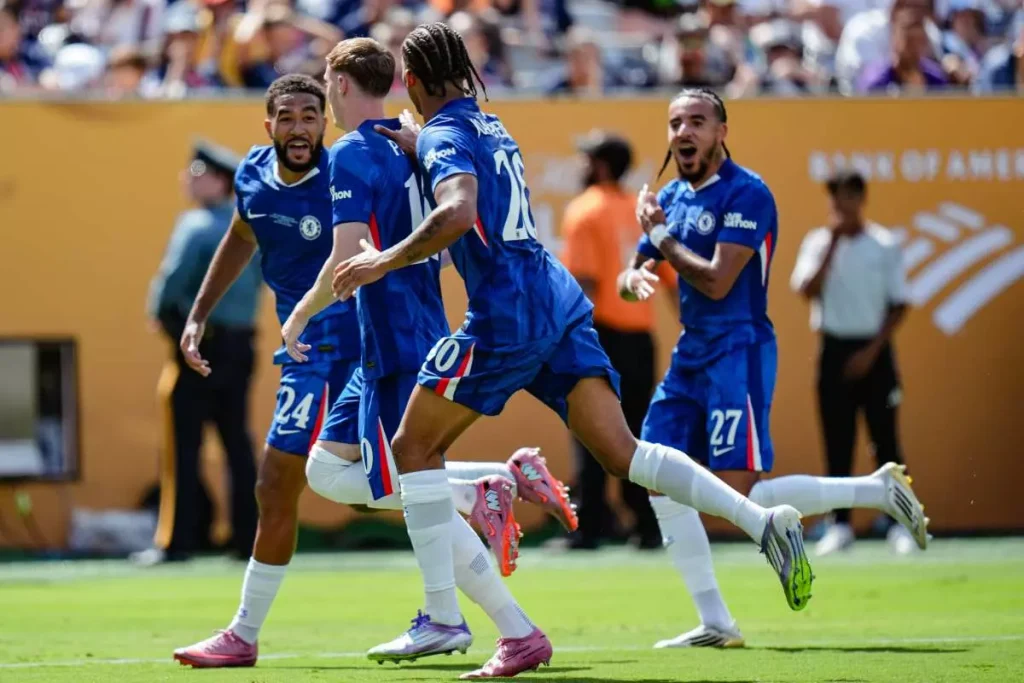 Chelsea sul tetto del mondo: PSG sconfitto 3-0, riporta Italpress.